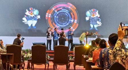 Ferdinand Eskol Tiar Sirait Deputi Bidang Administrasi Bawaslu RI