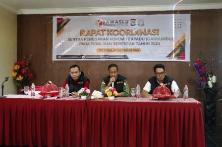 Usman, S.Ag., MH koordinator divisi penanganan pelanggaran, data, dan informasi