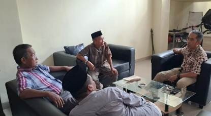 Akademisi dan Aktivis