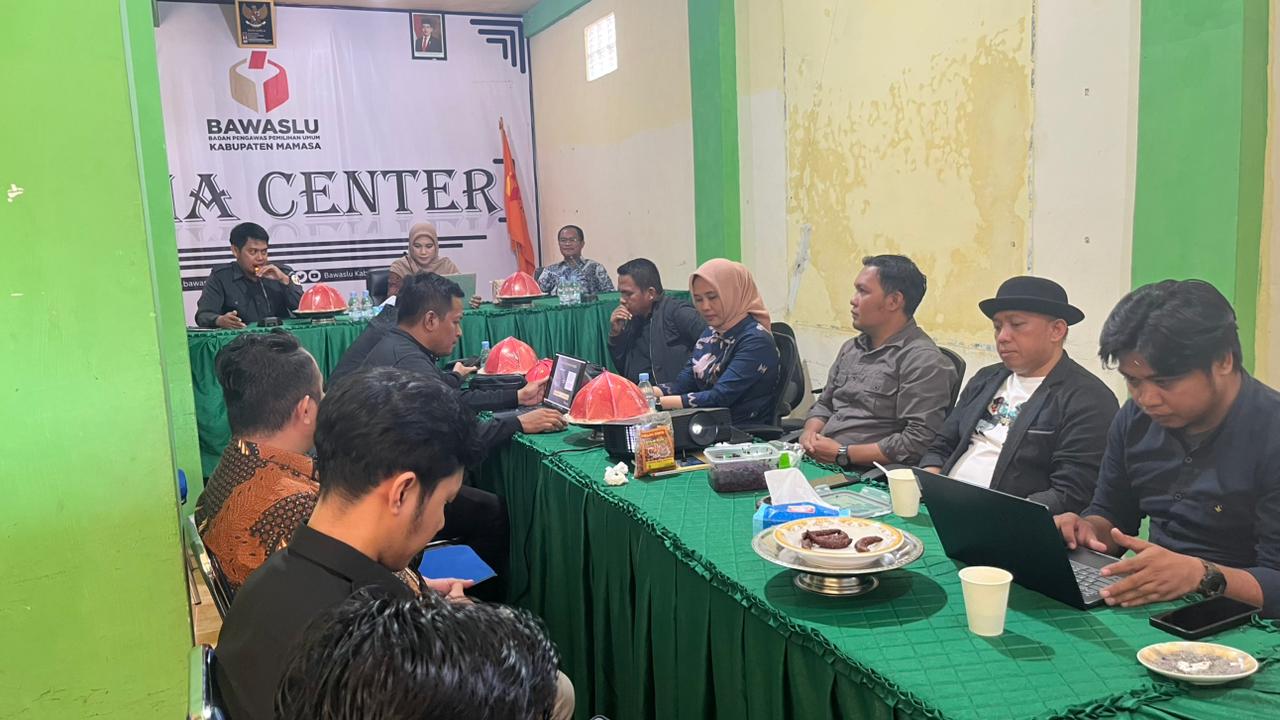 Ady Suratman Rakor Mamasa