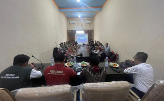 16 Panwascam di Polman Diberi Penguatan Pengelolaan Kehumasan Pilkada 2024